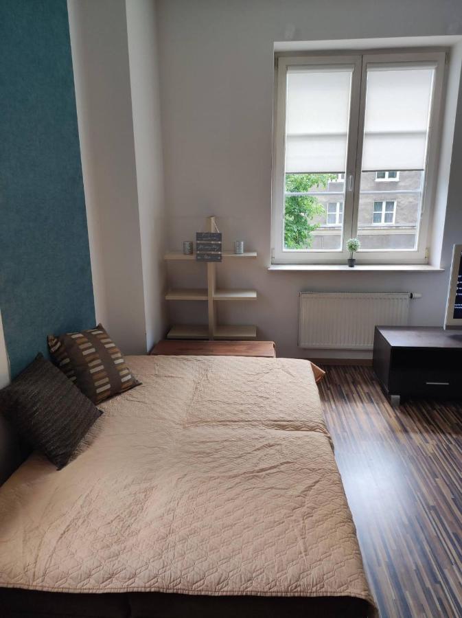 Apartament Przy Fontannie Neptuna غدانسك المظهر الخارجي الصورة