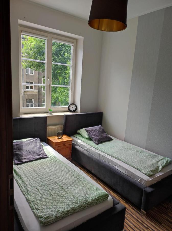 Apartament Przy Fontannie Neptuna غدانسك المظهر الخارجي الصورة